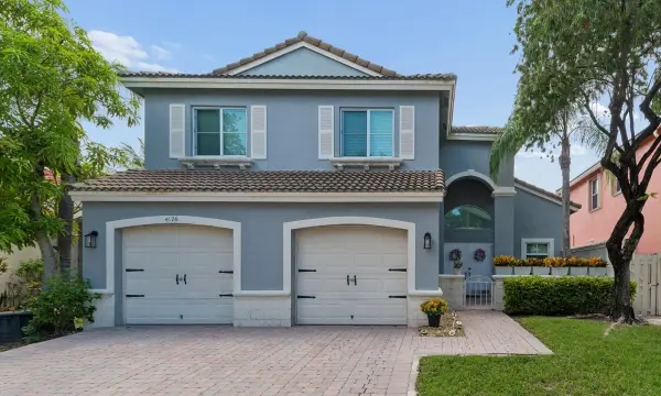 4176 Torres Circle, West Palm Beach, FL 33409
