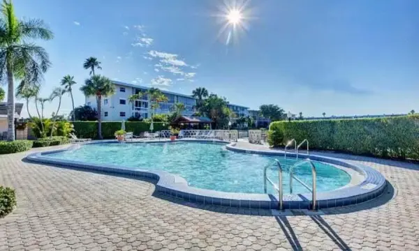 2855 Garden Drive S 307, Lake Worth, FL 33461