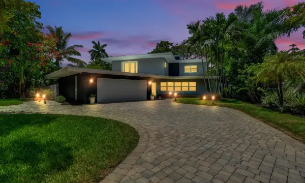 351 NW 32nd Court, Oakland Park, FL 33309