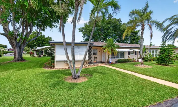 1057 E Circle Terrace, Delray Beach, FL 33445
