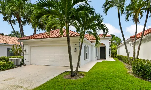 4785 Blossom Drive, Delray Beach, FL 33445