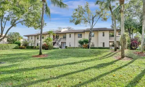 9264 Vista Del Lago H, Boca Raton, FL 33428