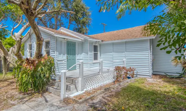 708 N H Street, Lake Worth Beach, FL 33460