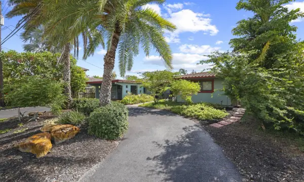2332 NE 17th Terrace, Wilton Manors, FL 33305