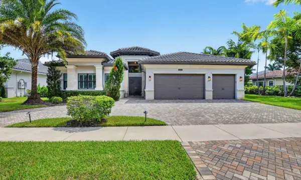 16740 Strasbourg Lane, Delray Beach, FL 33446