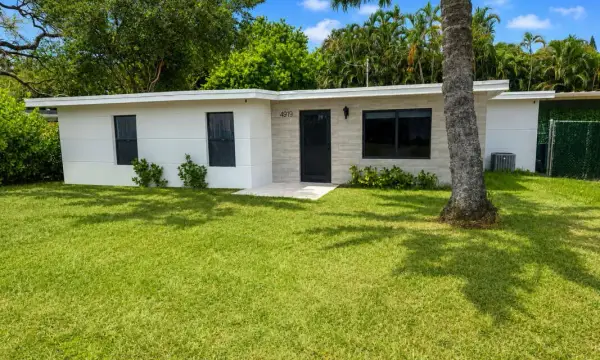 4919 SW 28th Avenue, Fort Lauderdale, FL 33312