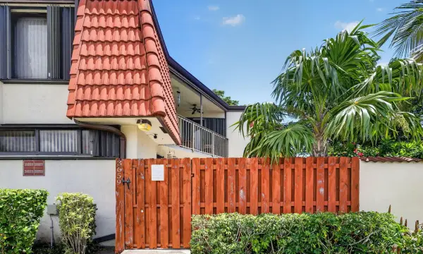 3659 Victoria Drive, West Palm Beach, FL 33406