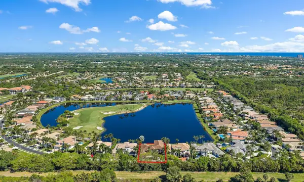 636 Hermitage Circle, Palm Beach Gardens, FL 33410