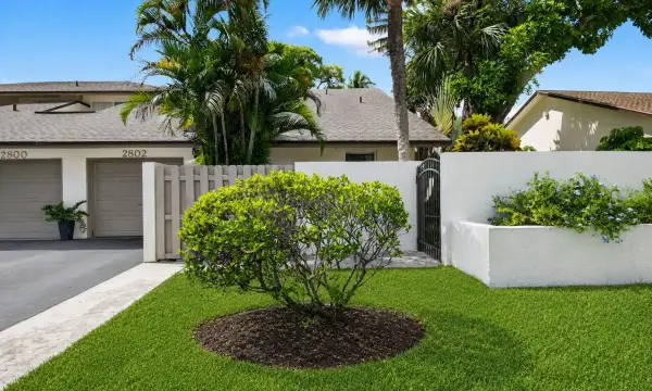2802 SW 6th Street, Delray Beach, FL 33445