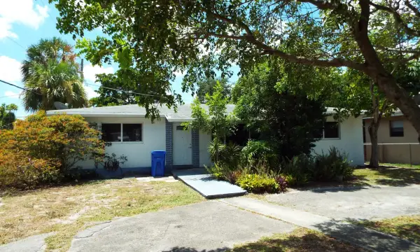 2600 SW 5th Street, Fort Lauderdale, FL 33312