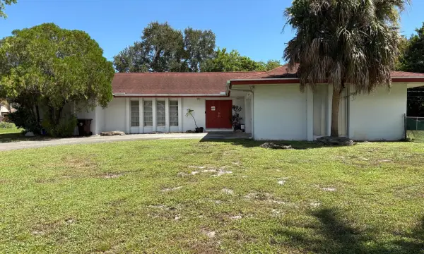 8432 Waterway Drive, Lake Clarke Shores, FL 33406