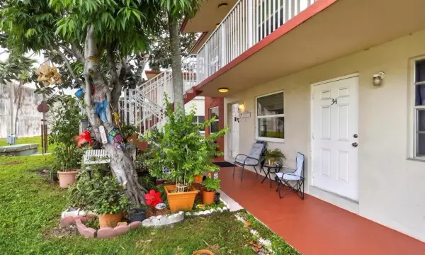 2918 Funston Street 35b, Hollywood, FL 33020