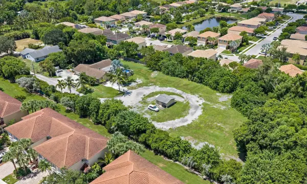 5681 Desoto Road, Greenacres, FL 33463