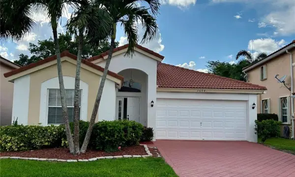 3694 Miramontes Circle, Wellington, FL 33414