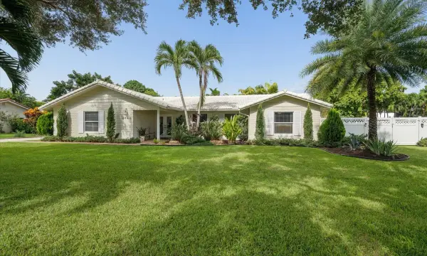 2740 NW 106th Avenue, Coral Springs, FL 33065