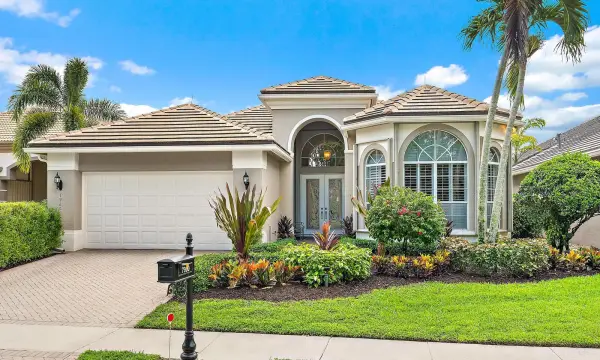 7960 Sandhill Court, West Palm Beach, FL 33412