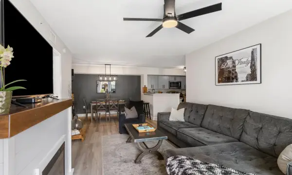 4041 San Marino Boulevard 202, West Palm Beach, FL 33409