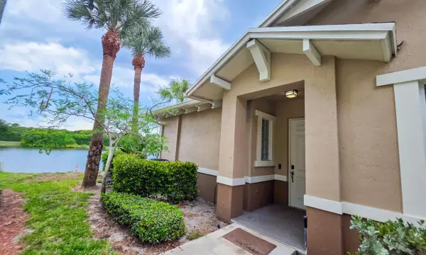 855 Marina Del Ray Lane 1, West Palm Beach, FL 33401