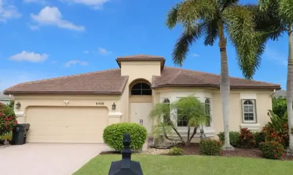 6400 Squirewood Way, Lake Worth, FL 33467