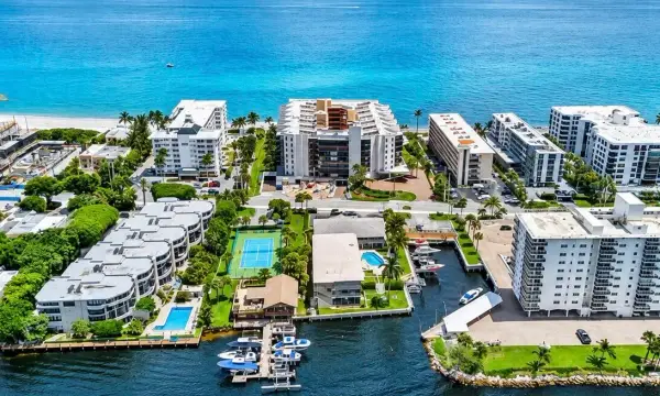 1167 Hillsboro Mile 306, Hillsboro Beach, FL 33062