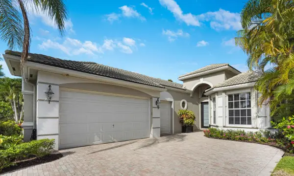 10916 Northgreen Drive, Lake Worth, FL 33449