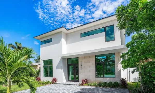827 SE 2nd Avenue, Delray Beach, FL 33483