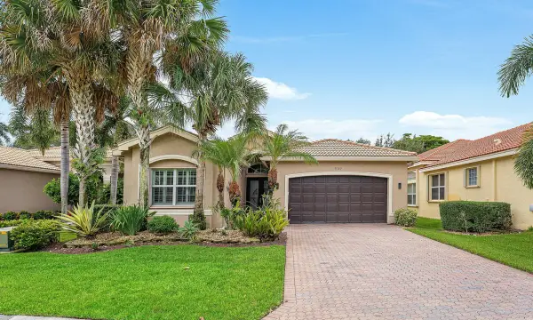9989 Yellowfield Drive, Boynton Beach, FL 33473