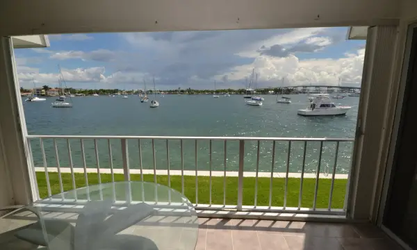 1051 Sugar Sands Boulevard 257, Singer Island, FL 33404