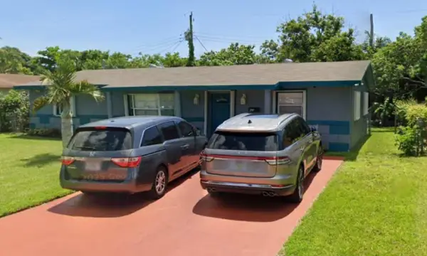 650 SW 28th Way, Fort Lauderdale, FL 33312