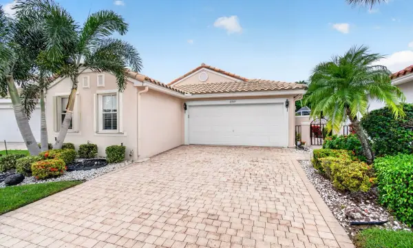 11537 Lawton Road, Boynton Beach, FL 33437