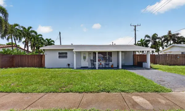 1520 NE 34th Court, Pompano Beach, FL 33064
