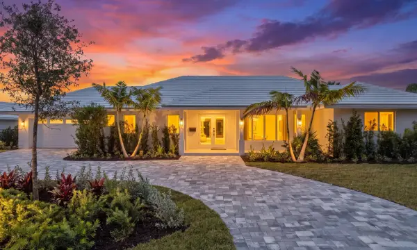 1090 SW Mulberry Way, Boca Raton, FL 33486