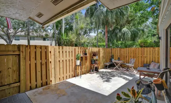 734 NW 132nd Terrace, Plantation, FL 33325