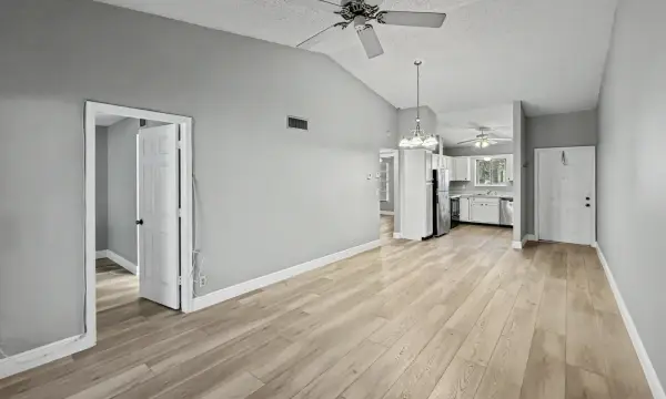 330 Palmwood Place 210, Boca Raton, FL 33431