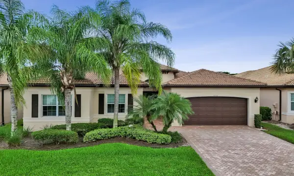 8202 Alpine Ridge Road, Boynton Beach, FL 33473