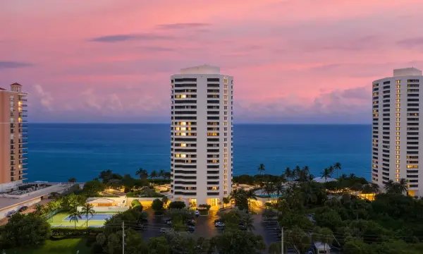 5080 N Ocean Drive 12c, Singer Island, FL 33404