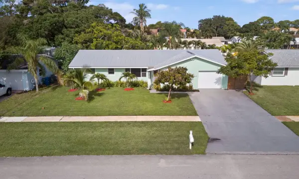 502 Circle E, Jupiter, FL 33458