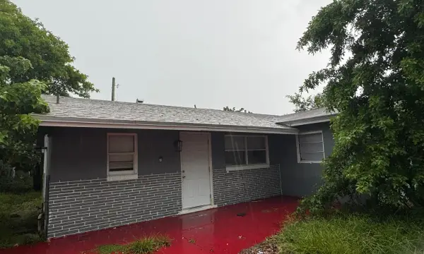 2121 NW 26th Avenue, Fort Lauderdale, FL 33311