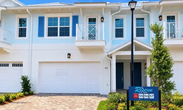 155 Seagrape Lane 55 Centerville, Tequesta, FL 33469