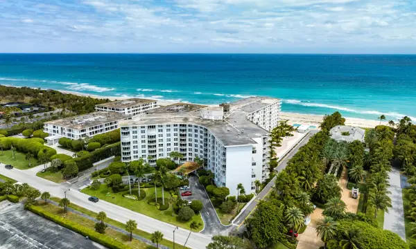 2295 S Ocean Boulevard 314, Palm Beach, FL 33480