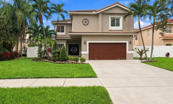 6211 NW 58th Way, Parkland, FL 33067
