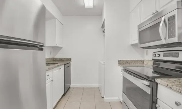 1341 SE 3rd Avenue 112, Dania Beach, FL 33004