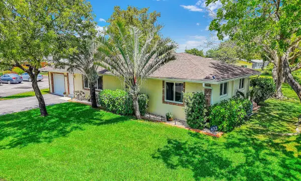 432 SW Natura Avenue, Deerfield Beach, FL 33441