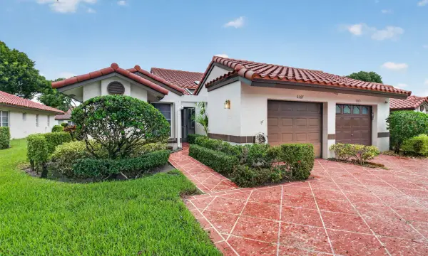 6367 Pointe Pleasant Circle, Delray Beach, FL 33484