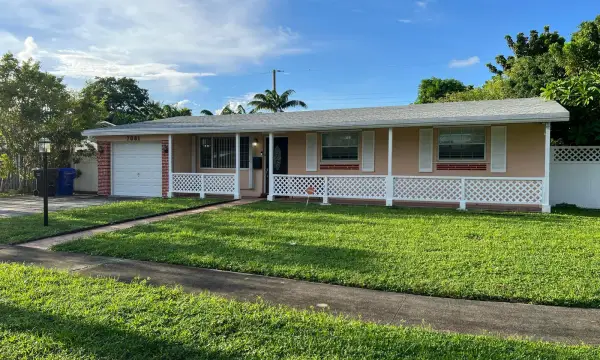 7081 Taylor Street, Hollywood, FL 33024