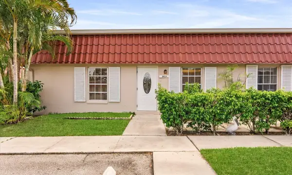 341 A Covered Bridge Boulevard, Lake Worth, FL 33467