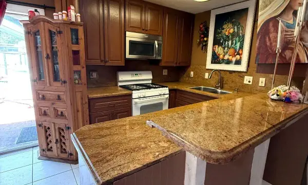 1441 W Central Street, Lantana, FL 33462