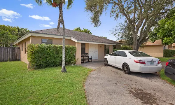 1204 SW 74th Avenue, North Lauderdale, FL 33068