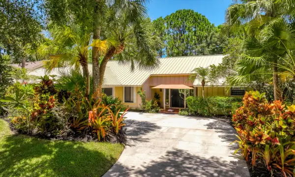 18828 Still Lake Drive, Jupiter, FL 33458