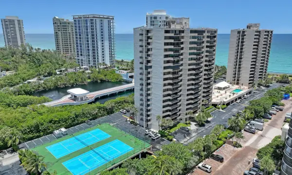 4200 N Ocean Drive 2-403, Riviera Beach, FL 33404
